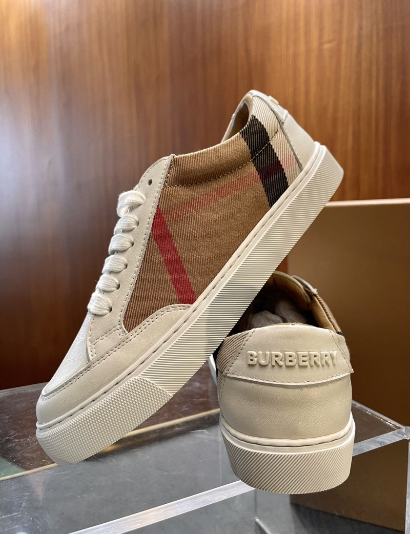 Burberry Sneakers